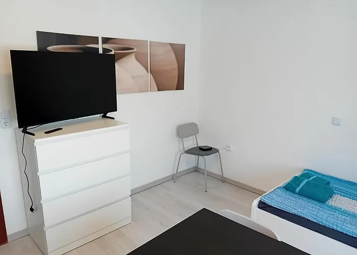 53 Sqm For 4 People Apartment *